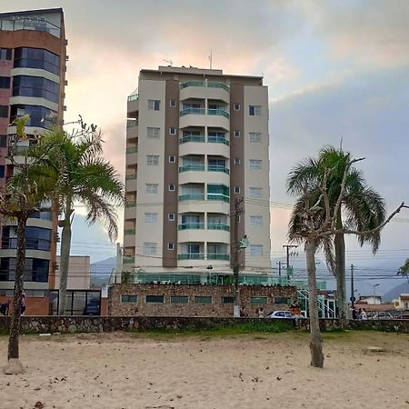 Ap Na Avenida Da Praia Caraguatatuba Luaran gambar